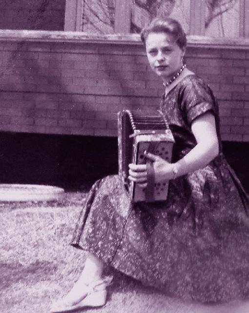 1957-08_edited 